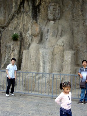 LuoYang Longmen Grottos 6