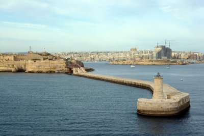 Valletta Approach 3