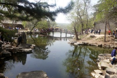 Chengde Summer Retreat world's shortest river 2