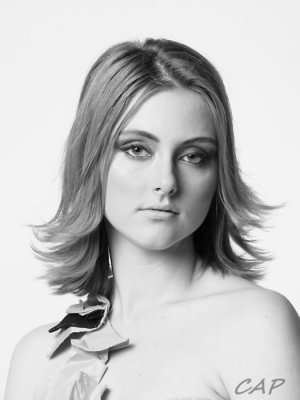 Solange 3334bw