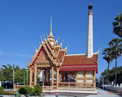 Wat Warinthraram Meru or Crematorium (DTHU236)
