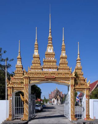 Wat Wanwari East Temple Gate (DTHU255)