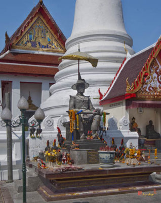 Wat Wayrurachin King Taksin Memorial (Phra Chao Taksin) (DTHB924)