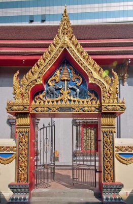 Wat Muang Khae Ubosot Gate (DTHB1116)