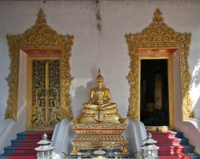 Wat Thong Thammachat Buddha and Wiharn Doors (DTHB514) 