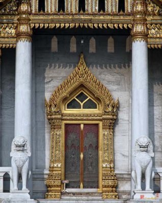 Wat Benchamabophit Ubosot Front Entrance (DTHB1242)