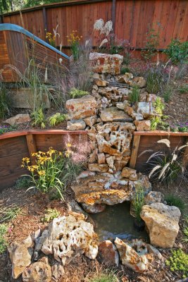 Garden - Hot Tub &  Water Fall