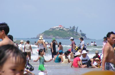 The happiness of being wet-Vung Tau