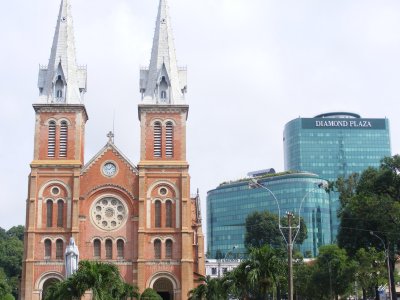 Old and new in Saigon 1