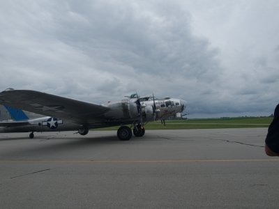 B17 Arrival-12.JPG