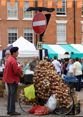 French onion  seller