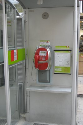 Vienna Phone Booth.JPG