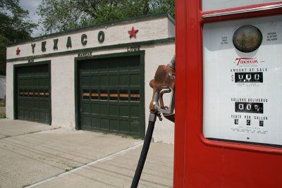 Cheap Gas - Glendive, Montana