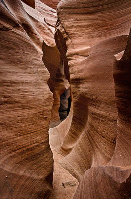 Very narrow Lower Antelope Canyon