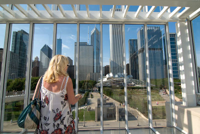 10th: Glass Box