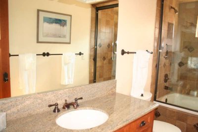 Bath Room.jpg