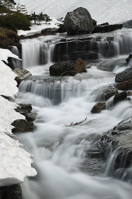 0C9K1885 Logan Waterfall July3-08.jpg