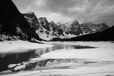 IMG_1960Banff & Yoho May 08.jpg