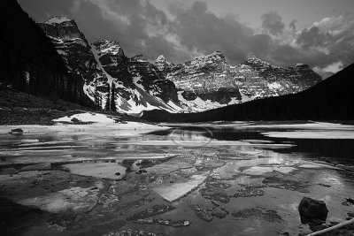 IMG_2291 copy B&W Banff May30-31 08.jpg