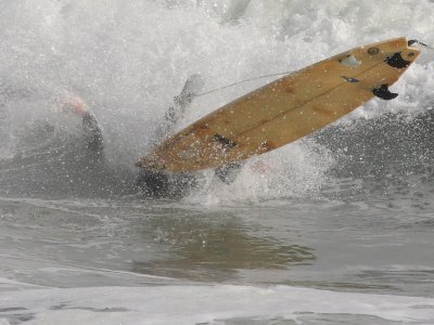Surf City - Surfing
