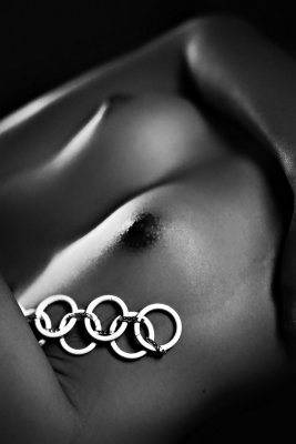 nude1_200822447s.jpg