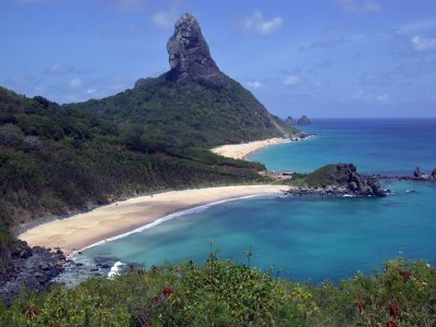 Morro do Pico from Forte dos Remedios