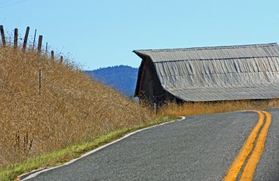 California Barn at road-side