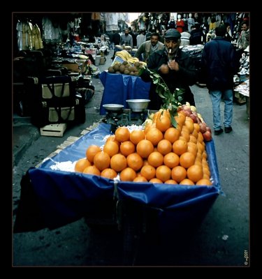 Selling Oranges