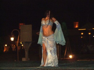 Bedouin Belly Dancer (6).JPG
