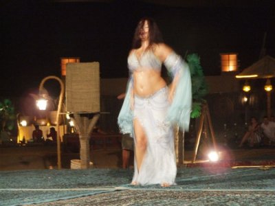 Bedouin Belly Dancer (7).JPG