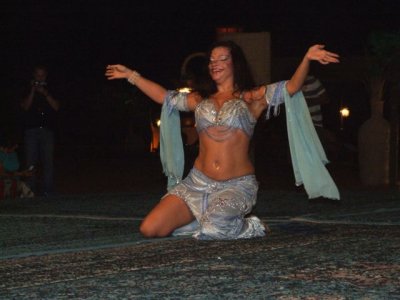 Bedouin Belly Dancer (8).JPG