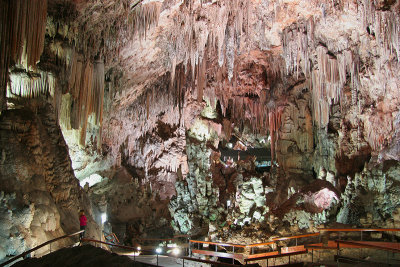 Nerja caves.jpg