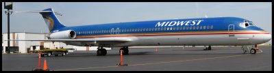 Midwest Airlines MD-81 Super 80 (N804ME) Panoramic (Nashville Predators Charter)