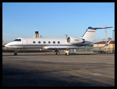 Dupont Chemicals Gulfstream Aerospace G-IV (N586D)