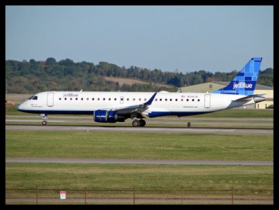 JetBlue Airways Embraer 190 (N206JB)