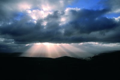 Sun rays from Stanage