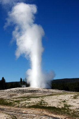 Old Faithful Erupting 2