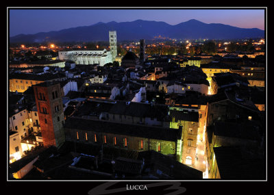 Lucca (...by night...)