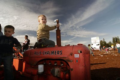 _MG_3318PumpkinPatch_Oct2008.jpg