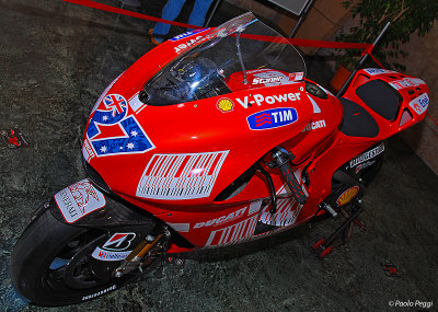 The Casey Stoner's motorcycle : Ducati Desmosedici