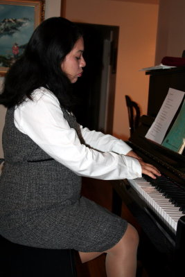 Leslie playing piano