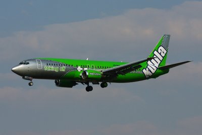 KULULA.COM BOEING 737 400 JNB RF IMG_6333.jpg