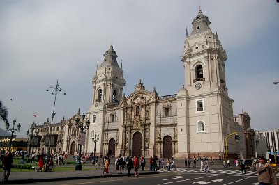 Plaza de armas, Lima