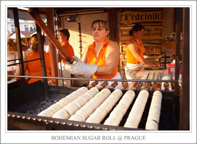 Prague-styled sugar rolls
