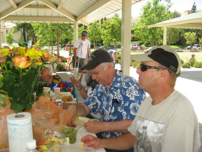 Wayne & Byron digging in