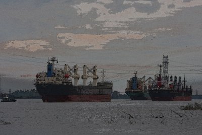 Ships from Panama, Hong Kong and Singapore