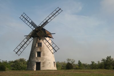 Wind mill in Bunge