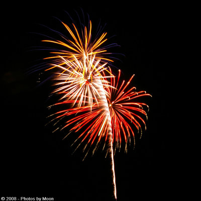 Bastrop Fireworks 08 - 3902.jpg
