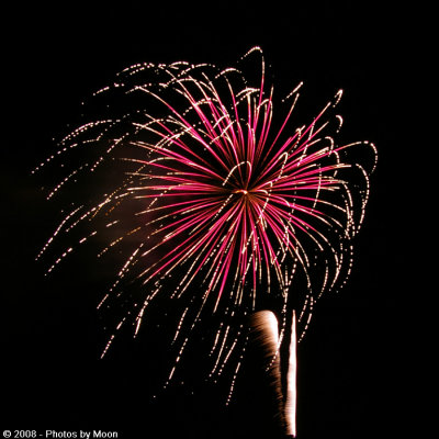 Bastrop Fireworks 08 - 3910.jpg