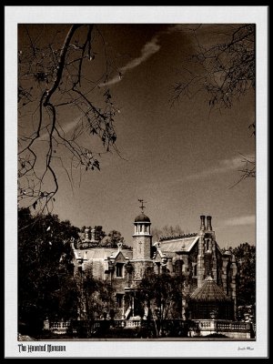 The Haunted Castle (1897)*